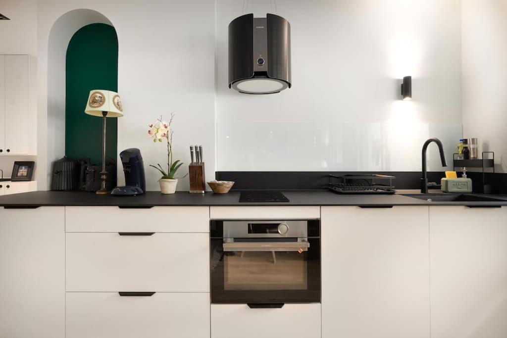 Appartement Standing -T3- Centre Écully Buitenkant foto